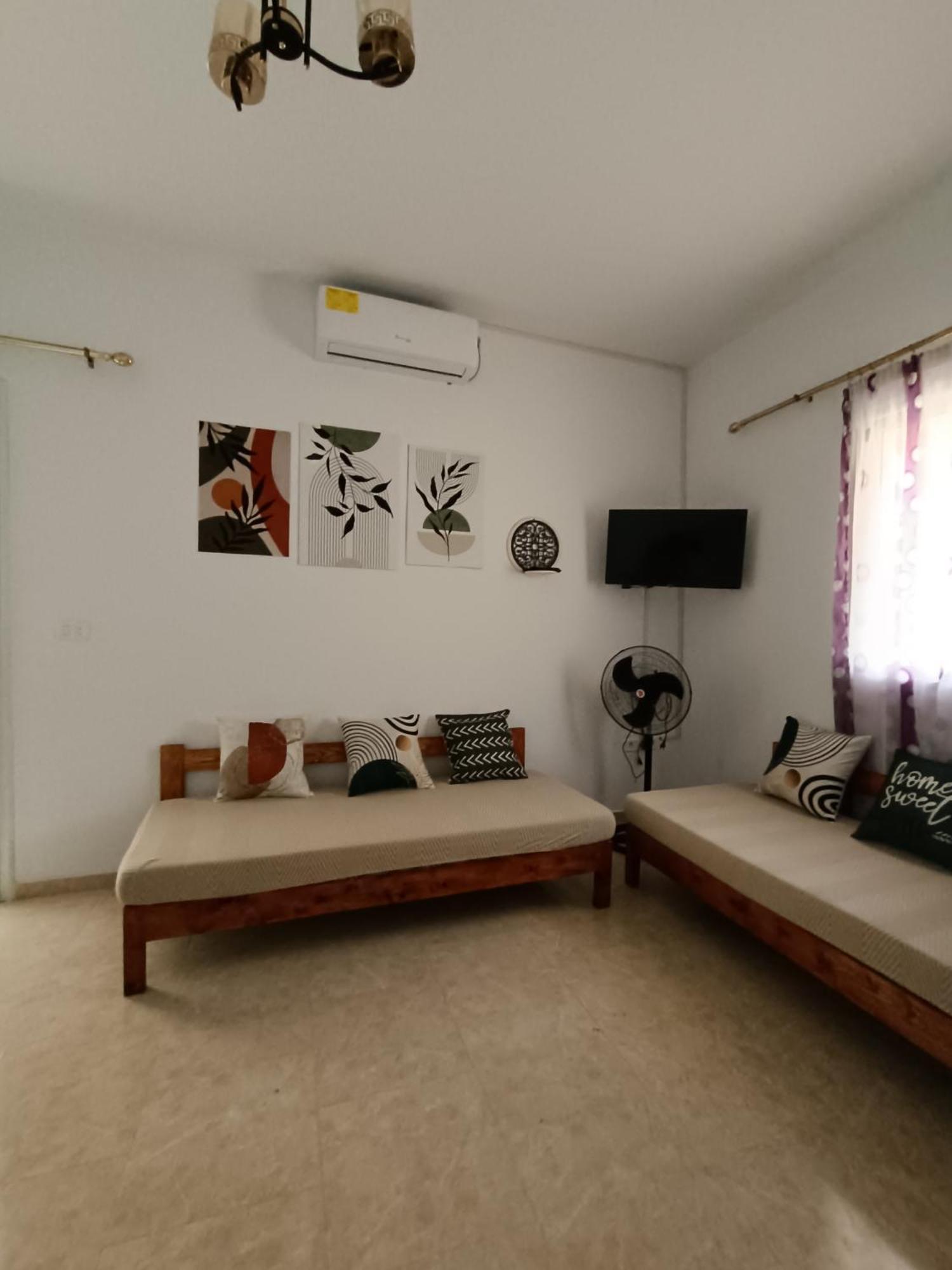 Sawsen Ghar El Melh Apartment Luaran gambar